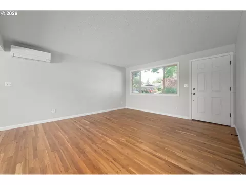 279 Dean Ave, Eugene, OR 97404 photo 8