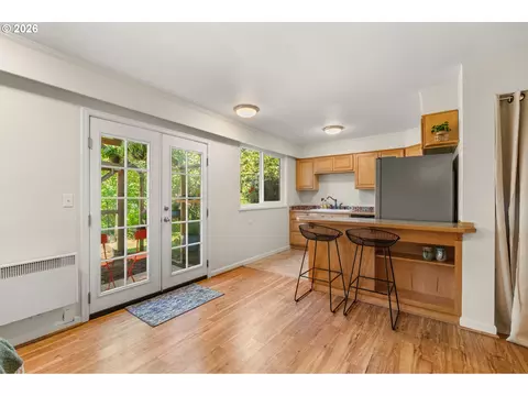 Kitchen - 2187 W 15th Ct, Eugene, OR 97402 photo 1 of 5