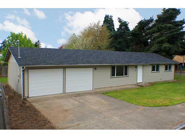 1283 Hughes St, Eugene, OR 97402 photo 1
