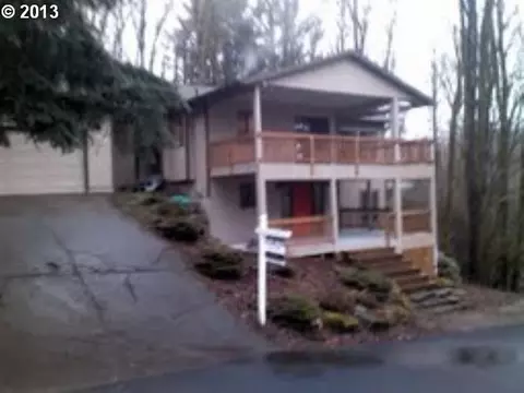 320 SW 14th St, Gresham, OR 97080 photo 1
