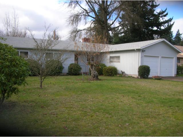 1428 Happy Ln, Eugene, OR 97401 photo 1