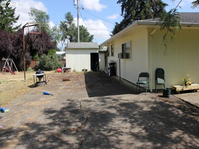 31627 Coburg Bottom Loop Rd, Eugene, OR 97408 photo 1