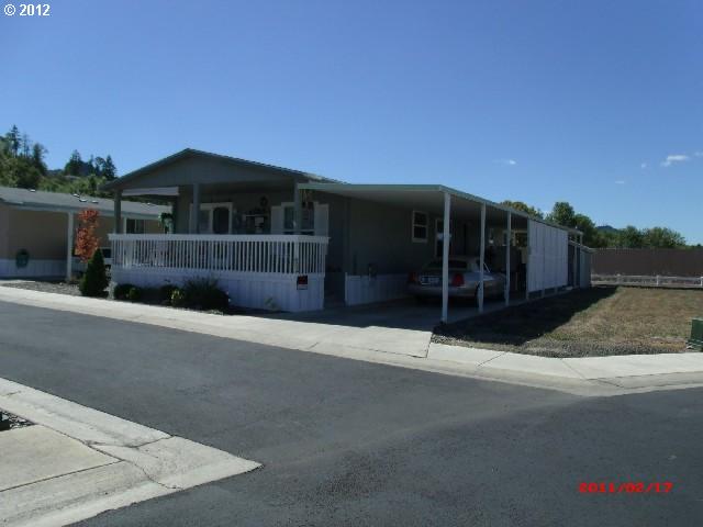 1000 E Central Ave #SP 25, Sutherlin, OR 97479 photo 1