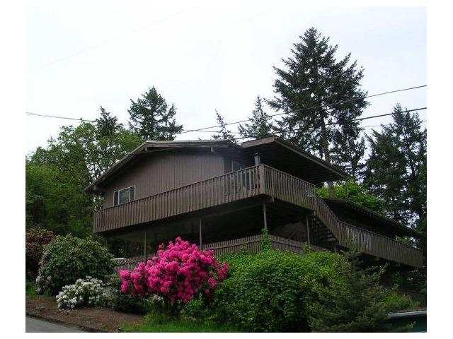 560 S 4th St, Springfield, OR 97477 photo 1
