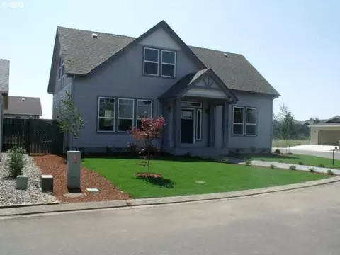5294 Olympic Cir, Eugene, OR 97402 photo 1