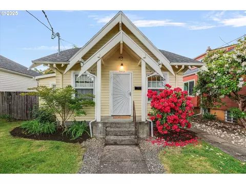 5851 NE 12th Ave, Portland, OR 97211