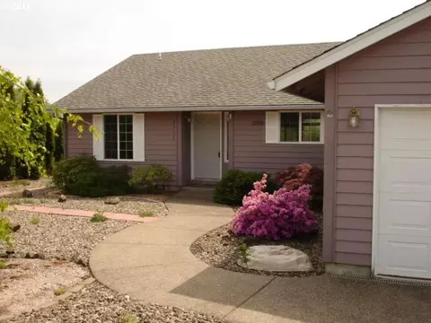 2258 Eagle Loop, Sutherlin, OR 97479 photo 1