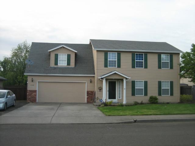225 Taurus St, Molalla, OR 97038 photo 1