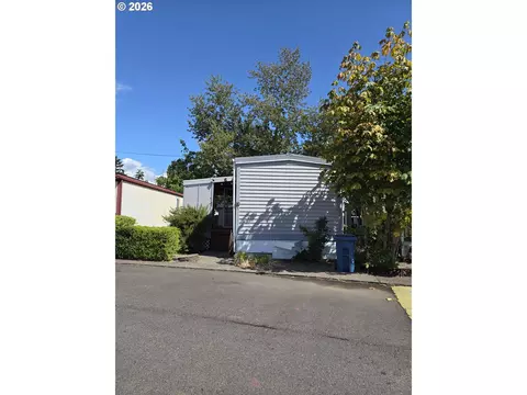 7227 SE Flavel St, Portland, OR 97206