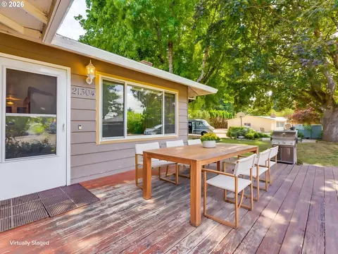 21304 SE Yamhill St, Gresham, OR 97030 photo 5