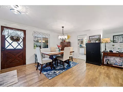 Dining - 18 E 47th Ave, Eugene, OR 97405 photo 4 of 5