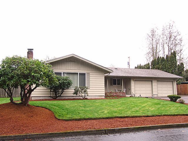 326 Mint Ave, Eugene, OR 97404 photo 1