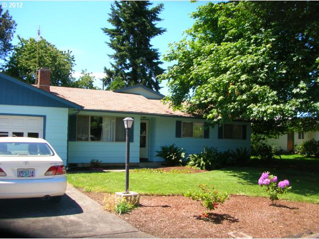 4464 Thunderbird St, Eugene, OR 97404 photo 1