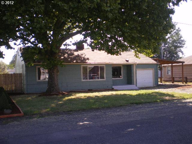 589 32nd St, Springfield, OR 97478 photo 1