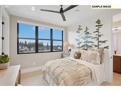 5280 N 94th Ave, Camas, WA 98607 photo 9