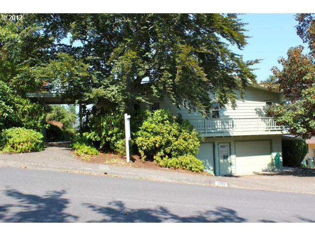 1787 W 24th Ave, Eugene, OR 97405 photo 1