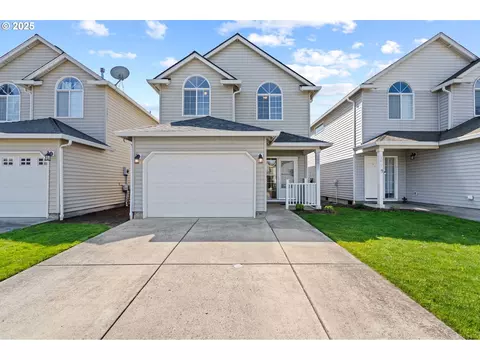 13817 NE 62nd St, Vancouver, WA 98682