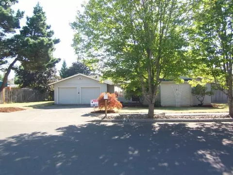 205 SE Robin Way, Gresham, OR 97080 photo 1