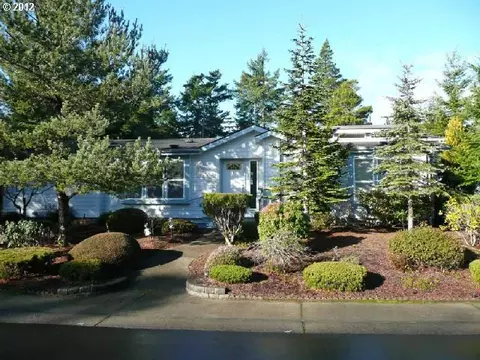 835 Munsel Creek Loop, Florence, OR 97439 photo 1