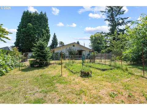 Exterior - 505 NE Dexter Ct, Gresham, OR 97030 photo 9 of 9