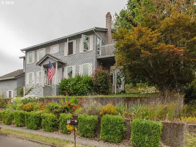 221 SE 15th St, Gresham, OR 97080 photo 1