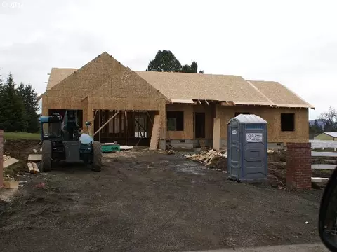 10000 Meadow Loop Rd, Newberg, OR 97132 photo 1
