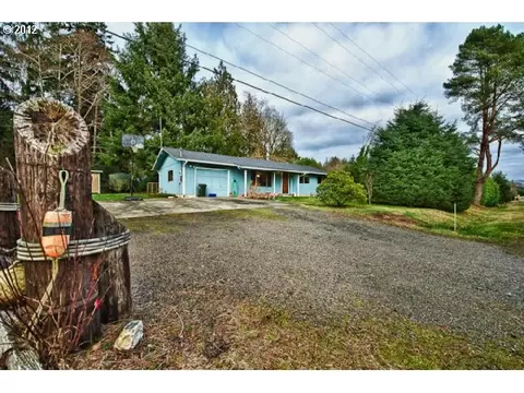 39745 Burnside Loop, Astoria, OR 97103 photo 1