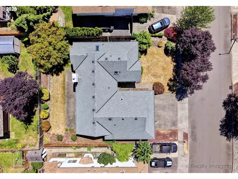 View/Area - 254 SW Nancy Cir, Gresham, OR 97030 photo 3 of 3