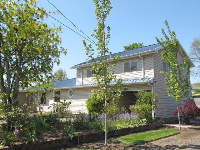180 Hillview Lane 1, Eugene, OR 97408 photo 1