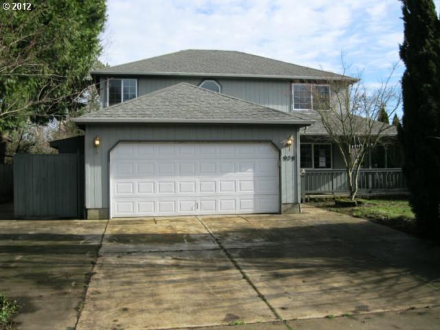 979 Kintzley Ave, Springfield, OR 97478 photo 1