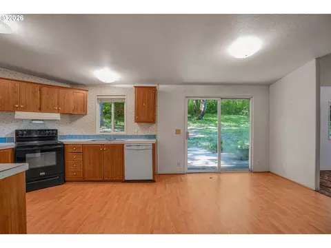29805 Gregory Rd, Rainier, OR 97048 photo 15