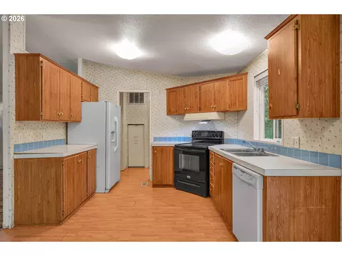 29805 Gregory Rd, Rainier, OR 97048 photo 17
