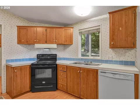 29805 Gregory Rd, Rainier, OR 97048 photo 18