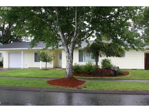 2581 Newcastle St, Eugene, OR 97404 photo 1