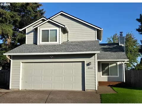 8565 SW Stratford Ct, Tigard, OR 97224