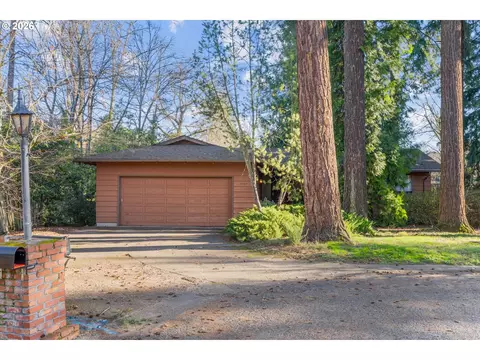 6167 SE Kellogg Ct, Milwaukie, OR 97267