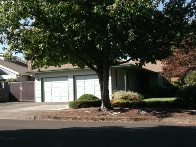 2076 7th St, Springfield, OR 97477 photo 1
