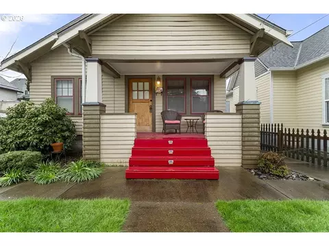 309 Washington St, Oregon City, OR 97045