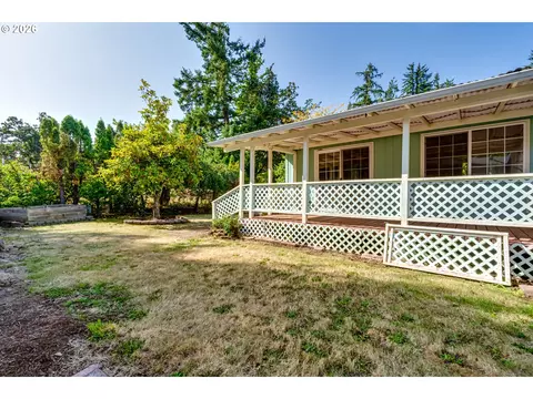 Exterior - 658 S 57th St #55, Springfield, OR 97478 photo 4 of 14