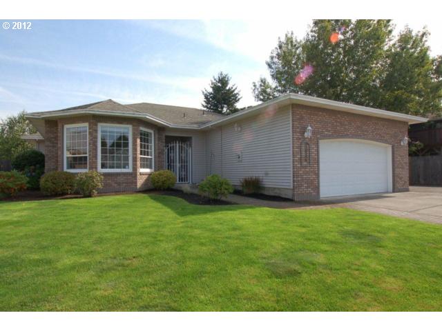1026 SE Hacienda Ln, Gresham, OR 97080 photo 1
