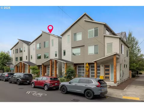 5983 N Michigan Ave #3, Portland, OR 97217