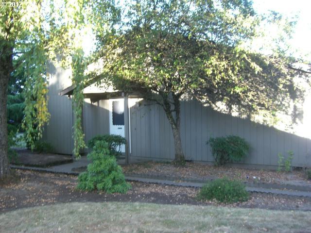 2851 NE 13th St, Gresham, OR 97030 photo 1