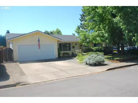 1005 65th St, Springfield, OR 97478 photo 1