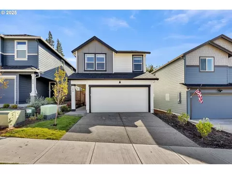 208 N 30th Dr, Ridgefield, WA 98642