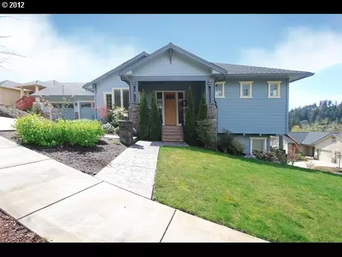 2744 Pinerock Dr, Eugene, OR 97403 photo 1