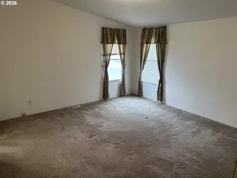 235 Twin Oaks Loop, Winston, OR 97496 photo 10