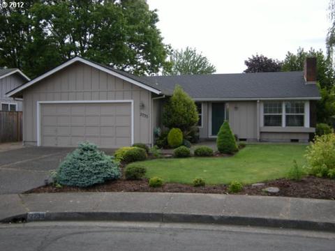 2733 Chad Dr, Eugene, OR 97408 photo 1