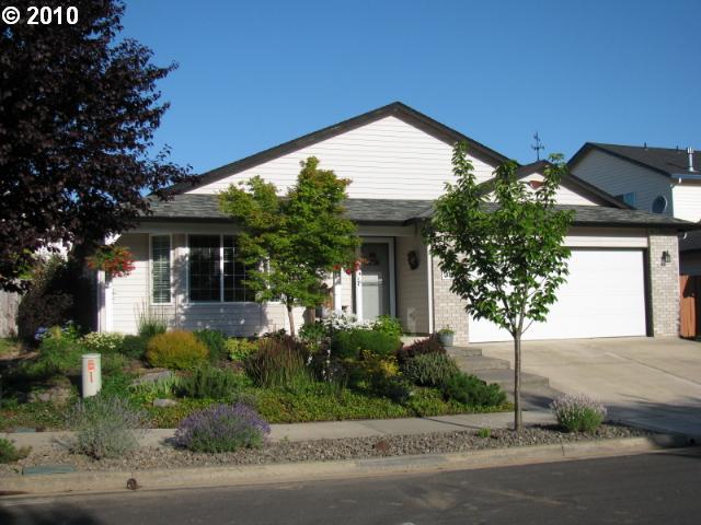 3121 SE Quail Ln, Gresham, OR 97080 photo 1