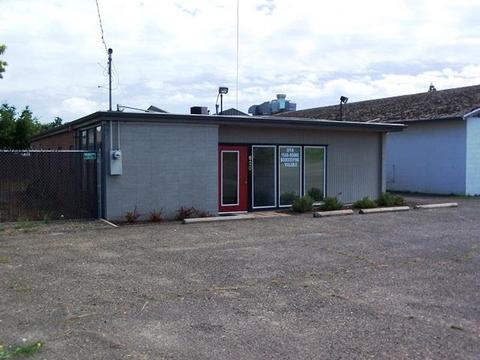 620 S Front St, Central Point, OR 97502 photo 1
