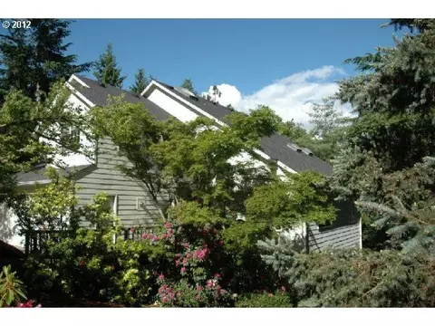 5327 Tahsili St, Eugene, OR 97405 photo 1